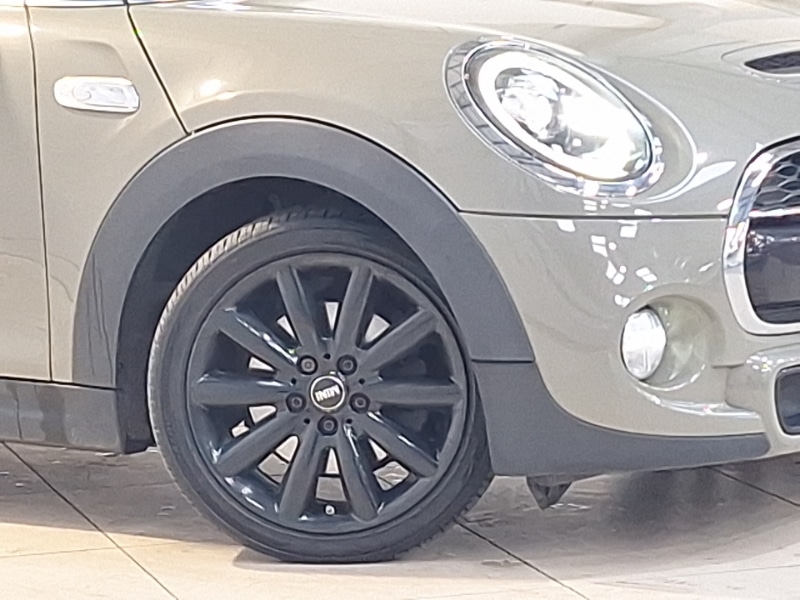 Used MINI Hatch 2019 for sale - 77536609: Photo 9