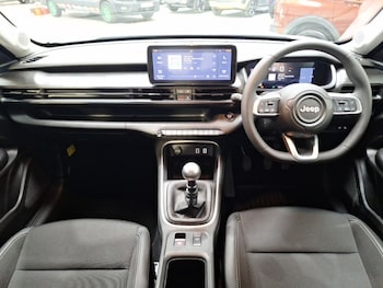 Used Jeep Avenger 2025 for sale - 79074774: Photo