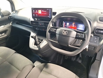 Used Vauxhall Combo 2024 for sale - 79270305: Photo