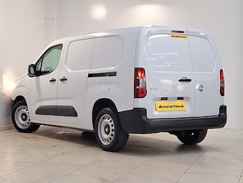 Used Vauxhall Combo 2024 for sale - 79270305: Photo