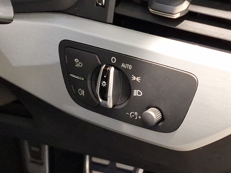 Used Audi A4 2016 for sale - 76795601: Photo 15