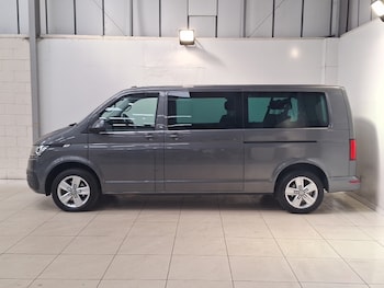 Used Volkswagen Transporter Shuttle 2021 for sale - 78532945: Photo