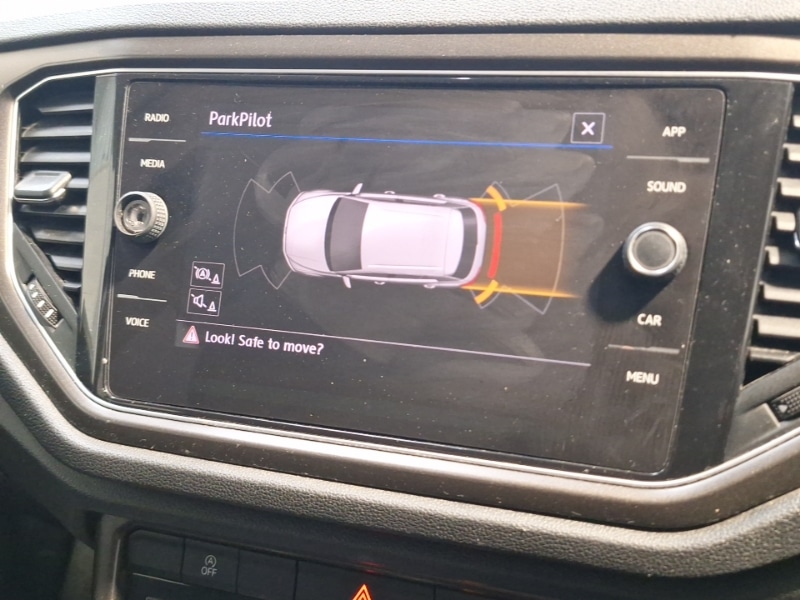 Used Volkswagen T-Roc 2018 for sale - 76478643: Photo 10