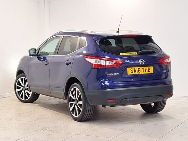 Used Nissan Qashqai 2016 for sale - 75640455: Photo 3