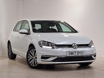 Used Volkswagen Golf 2017 for sale - 79101173: Photo