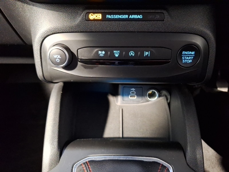 Used Ford Focus 2023 for sale - 76947454: Photo 19