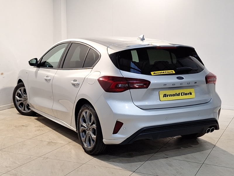 Used Ford Focus 2023 for sale - 76947454: Photo 3