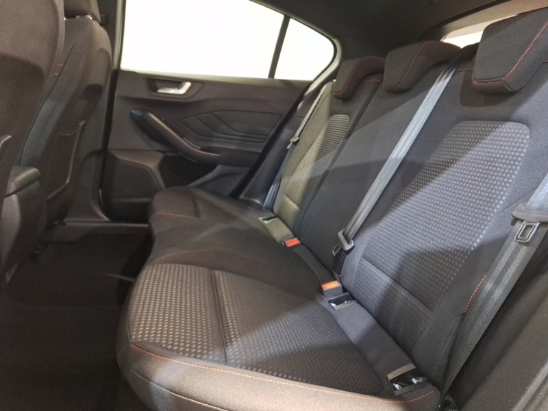 Used Ford Focus 2023 for sale - 76947454: Photo 6