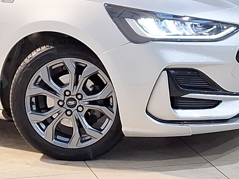 Used Ford Focus 2023 for sale - 76947454: Photo 9