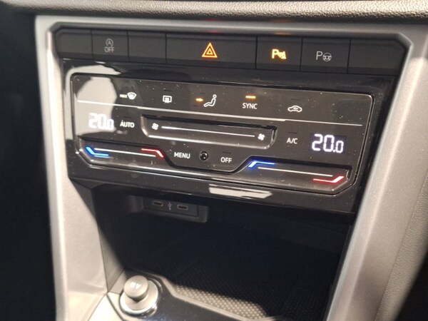 Used Volkswagen T-Roc 2022 for sale - 76269031: Photo 19
