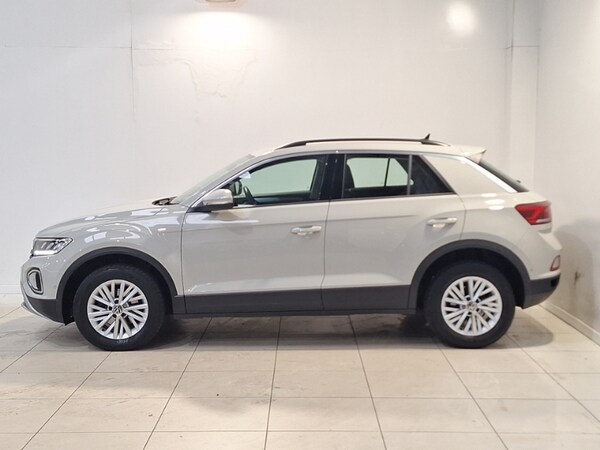 Used Volkswagen T-Roc 2022 for sale - 76269031: Photo 4
