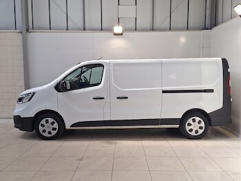 Used Renault Trafic 2023 for sale - 78532957: Photo