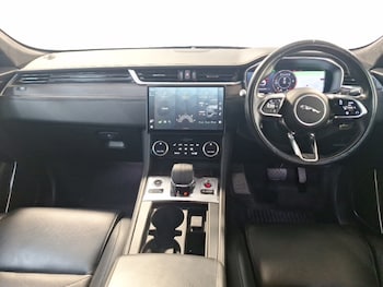 Used Jaguar F-Pace 2021 for sale - 76071169: Photo 2