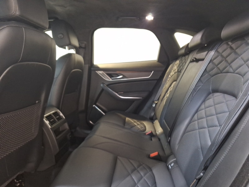 Used Jaguar F-Pace 2021 for sale - 76071169: Photo 6