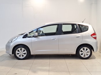 Used Honda Jazz 2013 for sale - 76606421: Photo
