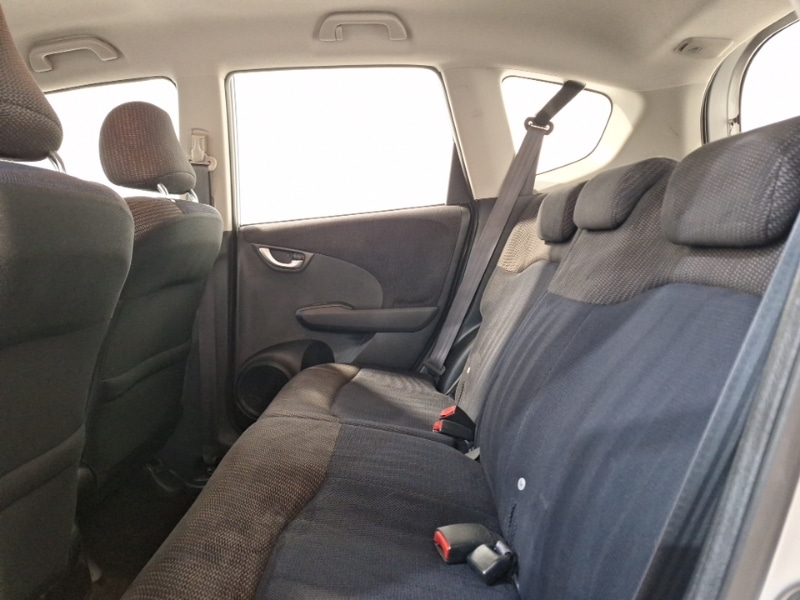 Used Honda Jazz 2013 for sale - 76606421: Photo 6