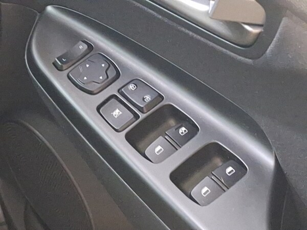 Used Hyundai KONA 2020 for sale - 76233391: Photo 14