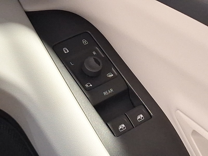 Used Ford Explorer 2025 for sale - 76815925: Photo 14