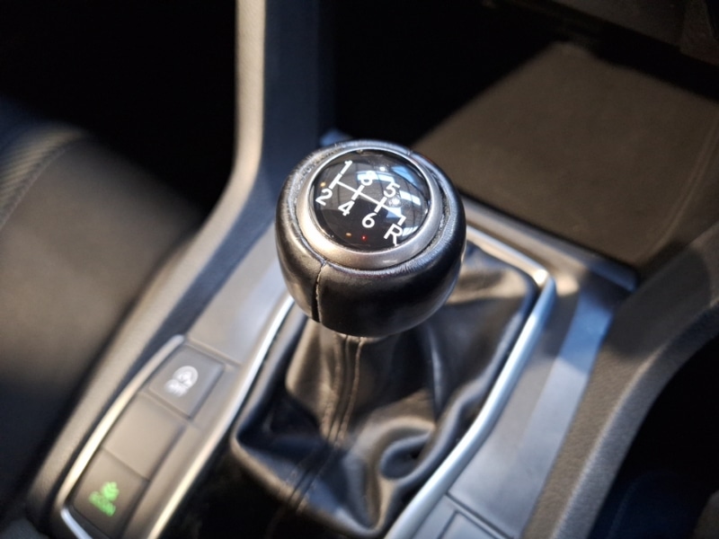 Used Honda Civic 2018 for sale - 77782664: Photo 19