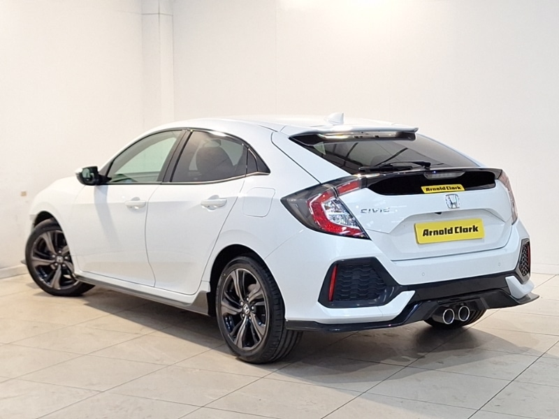 Used Honda Civic 2018 for sale - 77782664: Photo 3