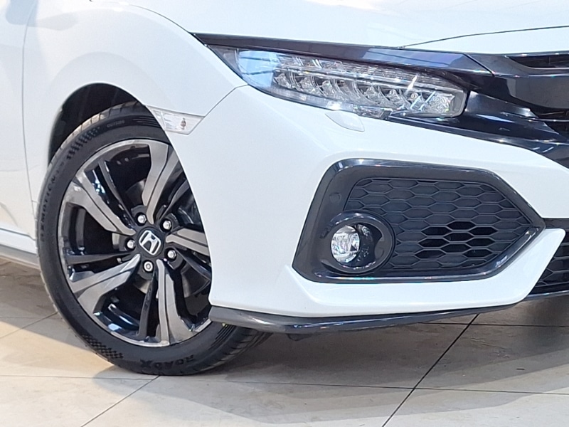 Used Honda Civic 2018 for sale - 77782664: Photo 9