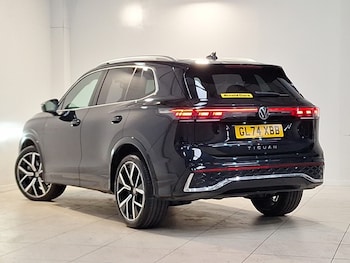 Used Volkswagen Tiguan 2024 for sale - 75680475: Photo