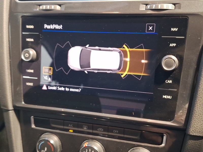 Used Volkswagen Golf 2017 for sale - 76354586: Photo 10