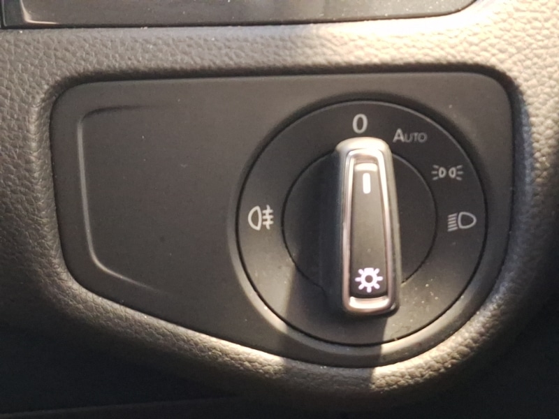 Used Volkswagen Golf 2017 for sale - 76354586: Photo 19