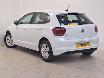 Used Volkswagen Polo 2019 for sale - 76213450: Photo 3