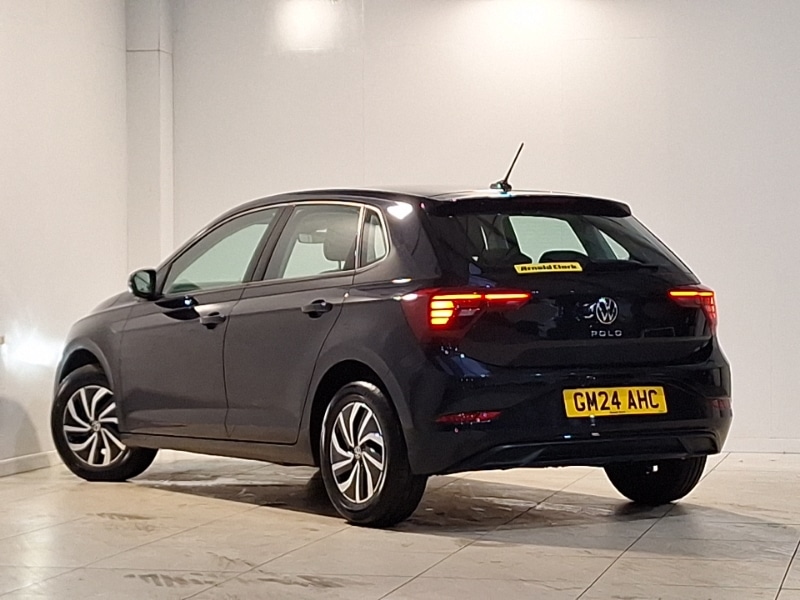 Used Volkswagen Polo 2024 for sale - 77114844: Photo 3