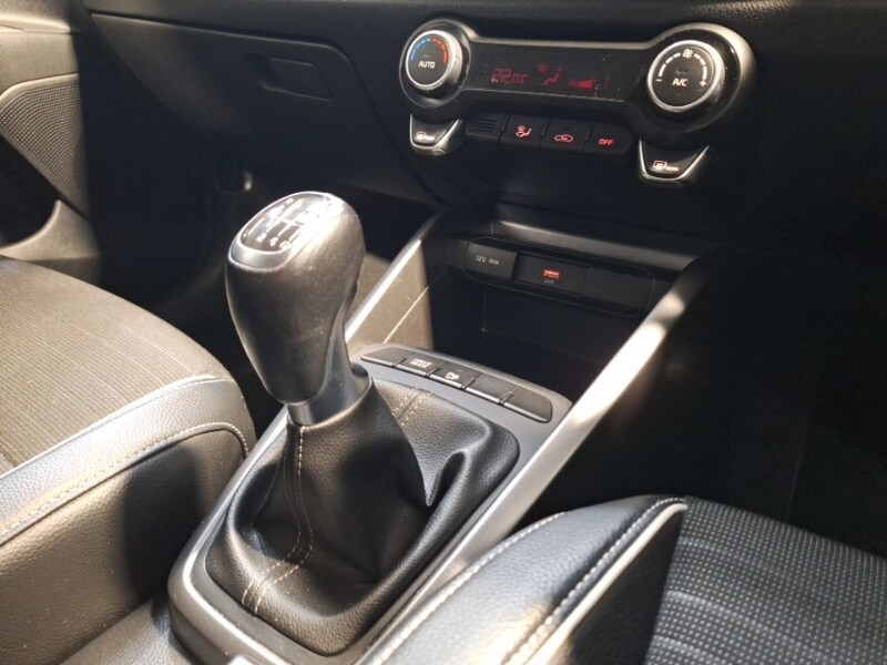 Used Kia Stonic 2022 for sale - 77568798: Photo 11