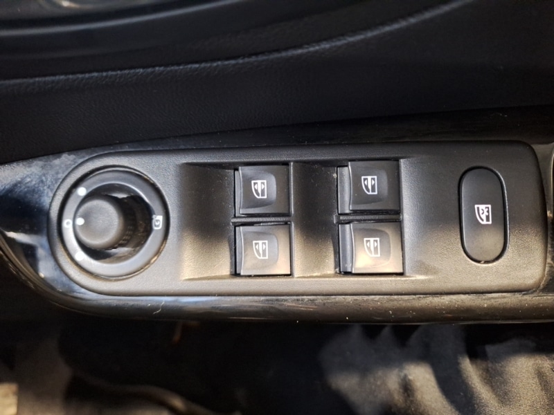 Used Renault Captur 2016 for sale - 76397514: Photo 14