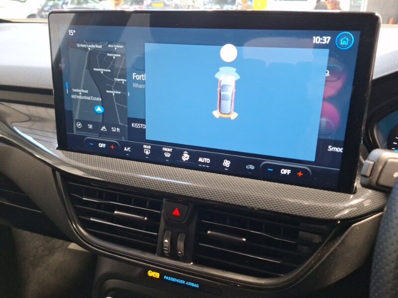 Used Ford Focus 2023 for sale - 76860402: Photo 10