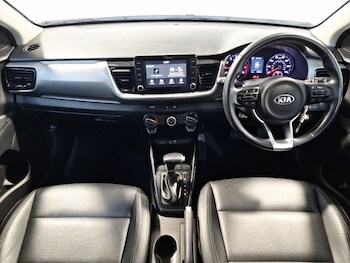 Used Kia Stonic 2020 for sale - 77548743: Photo