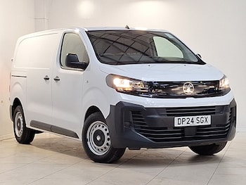 Vauxhall Vivaro feature image