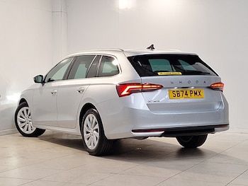 Used Skoda Octavia 2024 for sale - 78253271: Photo