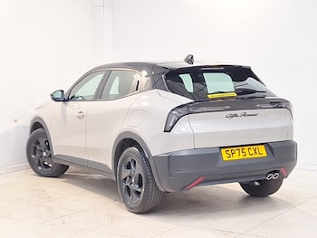 Used Alfa Romeo Junior 2025 for sale - 78987781: Photo