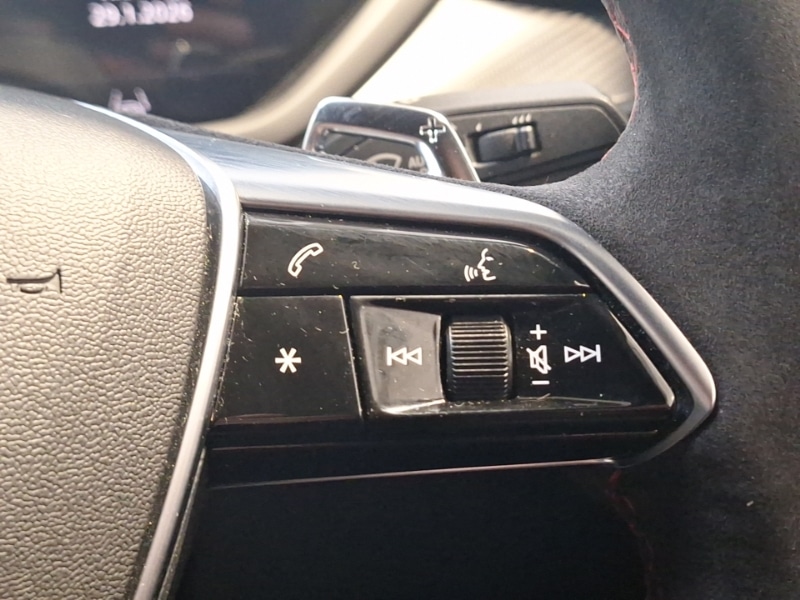 Used Audi RS e-tron GT 2021 for sale - 77366167: Photo 17