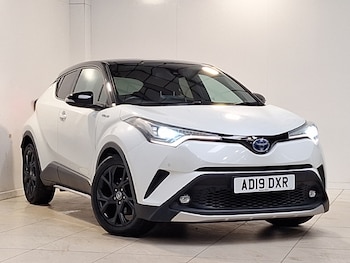 Used Toyota C-HR 2019 for sale - 78253254: Photo