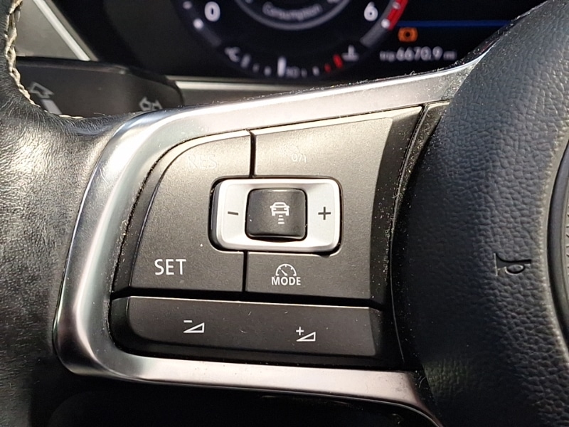 Used Volkswagen Tiguan 2017 for sale - 76511580: Photo 16