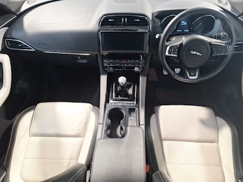 Used Jaguar F-Pace 2019 for sale - 76213511: Photo 2