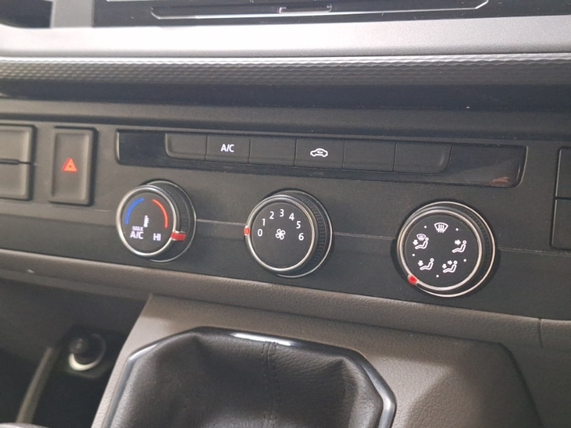 Used Volkswagen Transporter 2023 for sale - 77652399: Photo 19