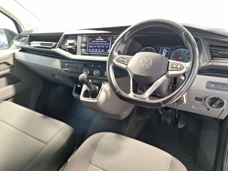 Used Volkswagen Transporter 2023 for sale - 77652399: Photo 2