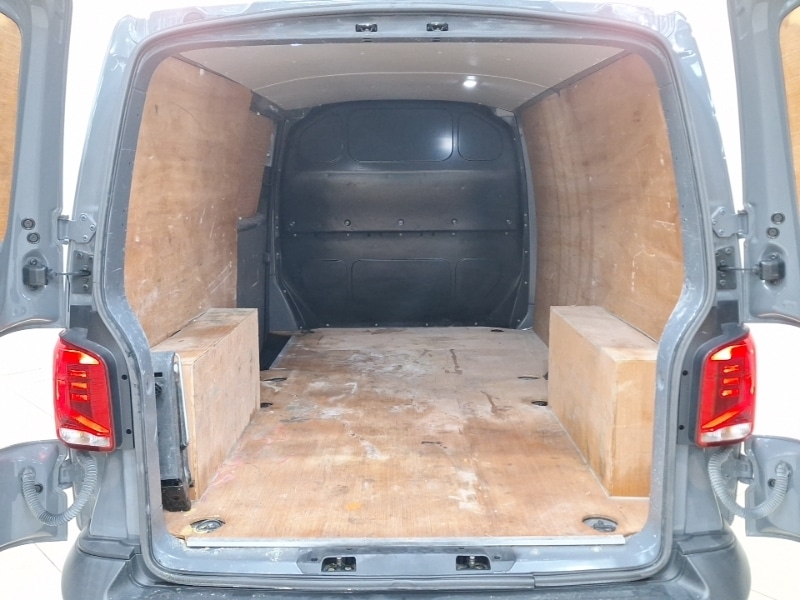 Used Volkswagen Transporter 2023 for sale - 77652399: Photo 8