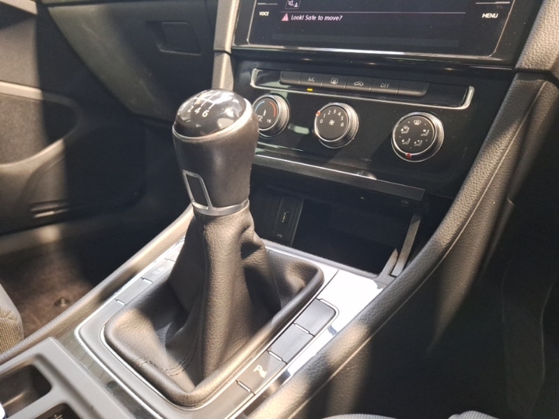 Used Volkswagen Golf 2019 for sale - 76737073: Photo 11