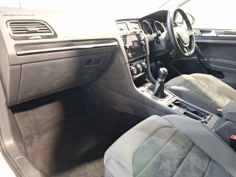 Used Volkswagen Golf 2019 for sale - 76737073: Photo 5