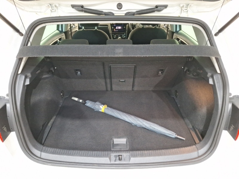 Used Volkswagen Golf 2019 for sale - 76737073: Photo 8