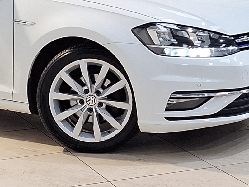 Used Volkswagen Golf 2019 for sale - 76737073: Photo 9