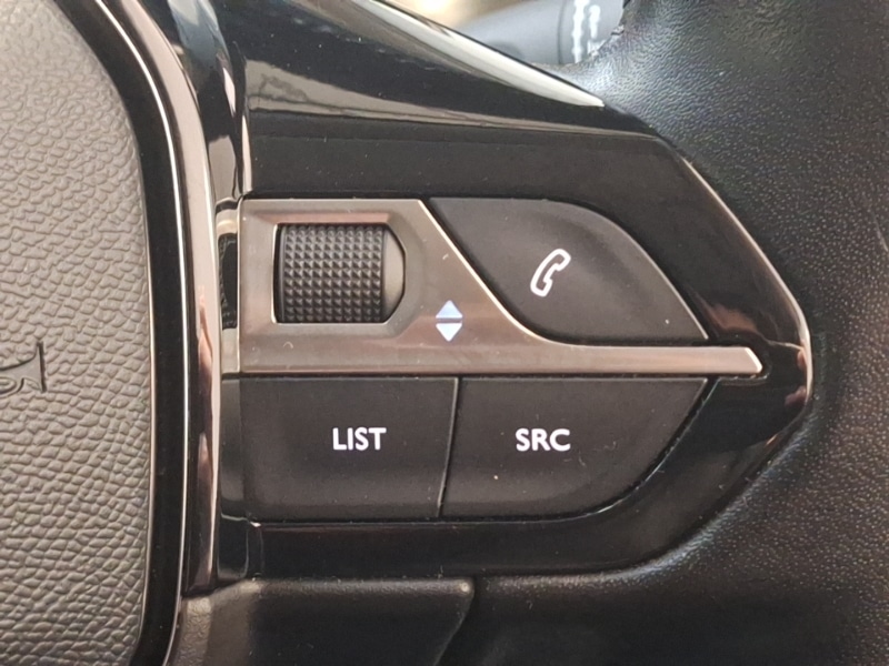 Used Peugeot 2008 2020 for sale - 77265205: Photo 15