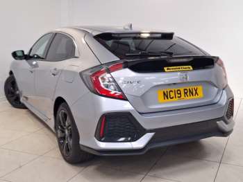 Used Honda Civic 2019 for sale - 74957103: Photo